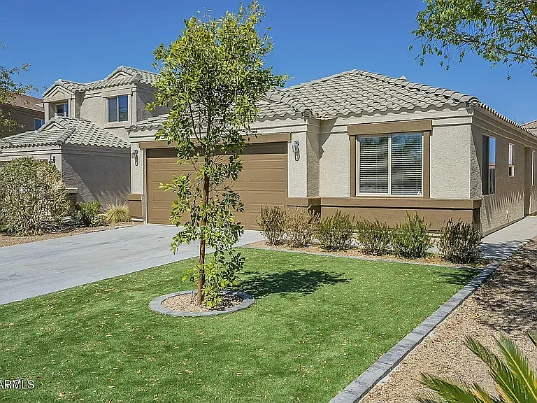 4582 E Jadeite Dr — Photo 5