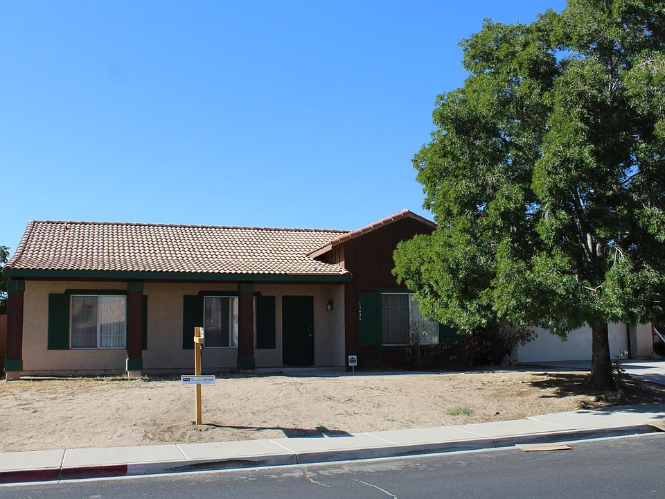 1st image of 13435 Golden Sand Ave