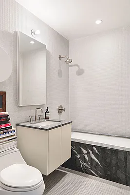 Sold by Compass | media 21