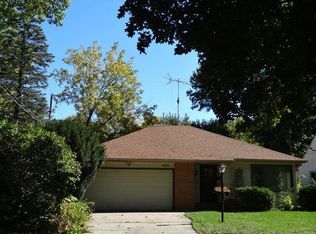 1426 Spring St, Grinnell, IA 50112