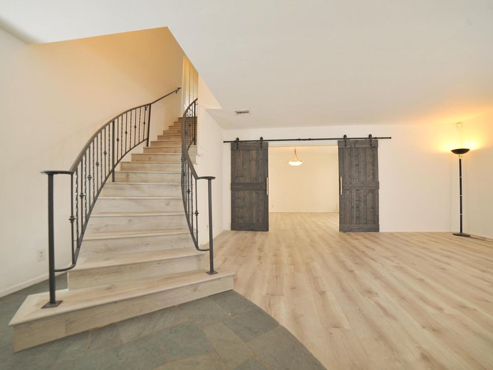 1st image of 848 20th St #68cybme3c