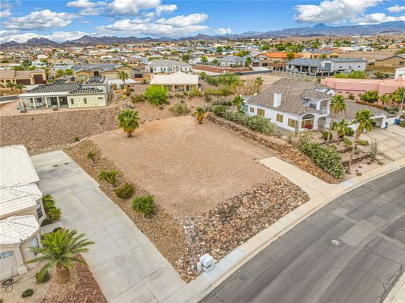 3rd image of 2067 Pegasus Ranch Rd