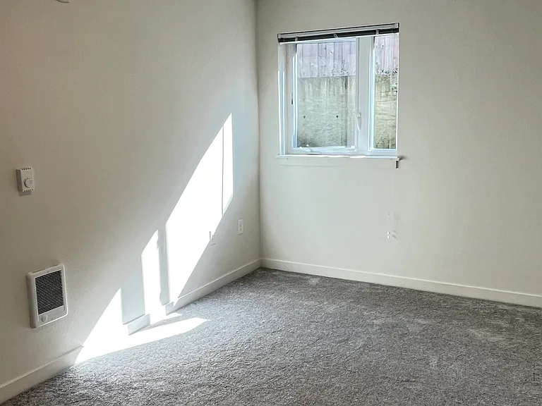 1714 NE 45th Ave #2 — Photo 7