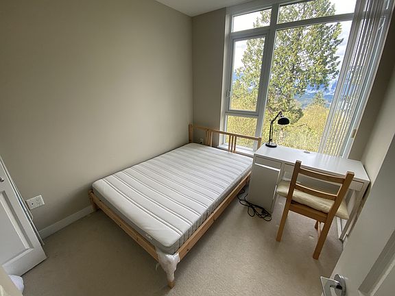 4th image of 9222 University Cres #502