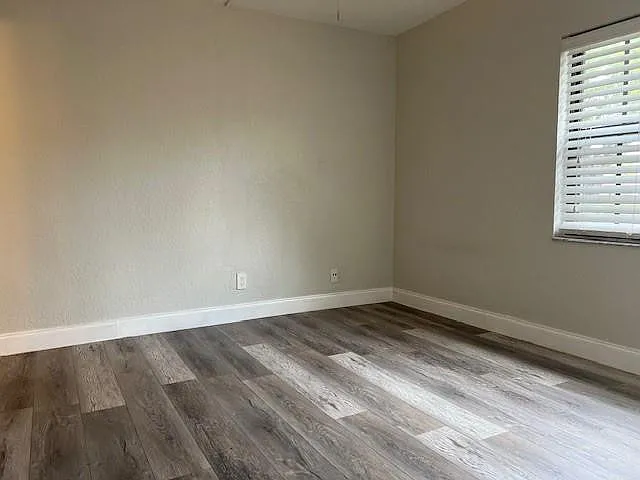 2588 Riverside Dr #2588 — Photo 18