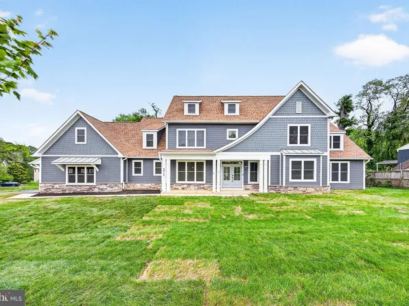 3913 Victoria Oaks Trl, Annandale, VA 22003