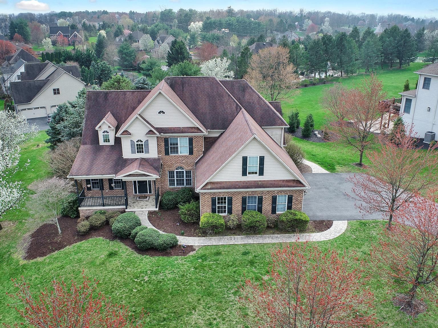 5 Clairburn Dr, Mechanicsburg, PA 17050 Zillow