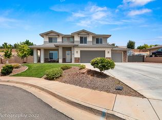 1205 E Nazareth Dr, Washington, UT 84780
