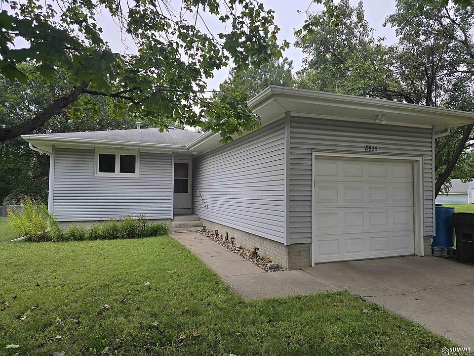 1st image of 2835 N 36th St