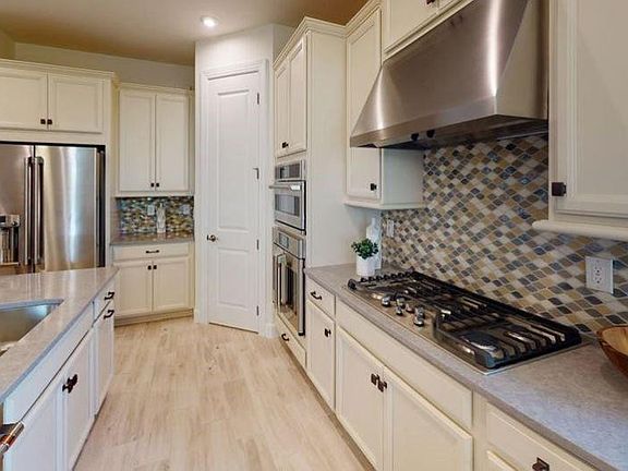 4th image of 13321 SW Mazzano Street