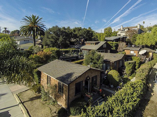 1st image of 1812 Olive Ave