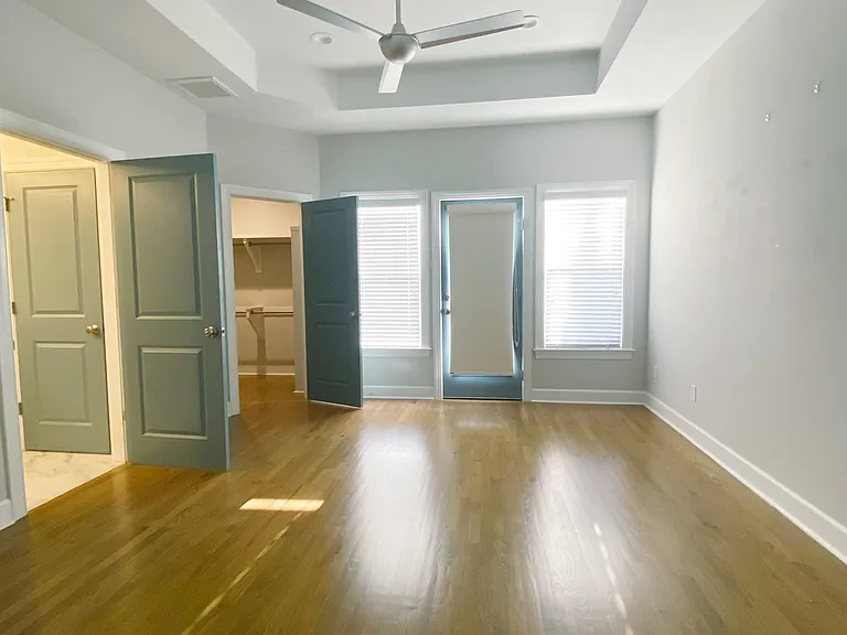 1436 N Adams St — Photo 12