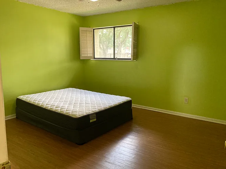 1571 Stone Rd #1B — Photo 9