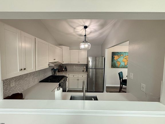 5th image of 4943 Rosebay Pl Unit 4943