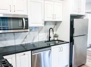 231 S Broad St #A, Lititz, PA 17543