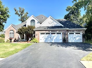 7302 Bell Vista Ter, Rockford, IL 61107