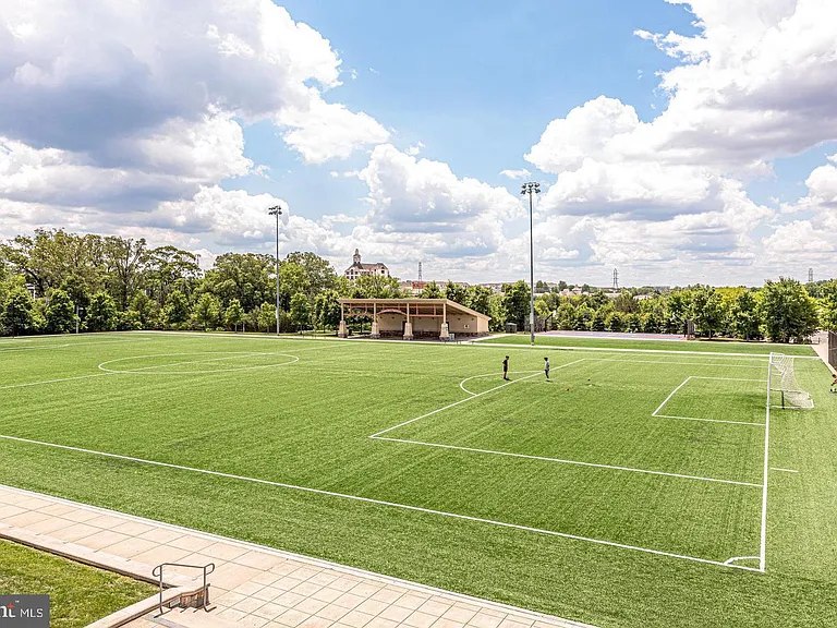 2320 Field Point Rd #4-304 — Photo 32