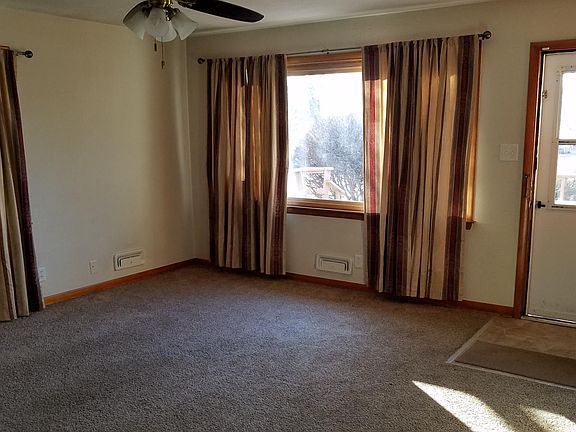 2nd image of 16 Park Dr