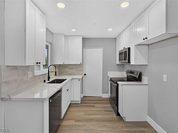 4th image of 1669 G St