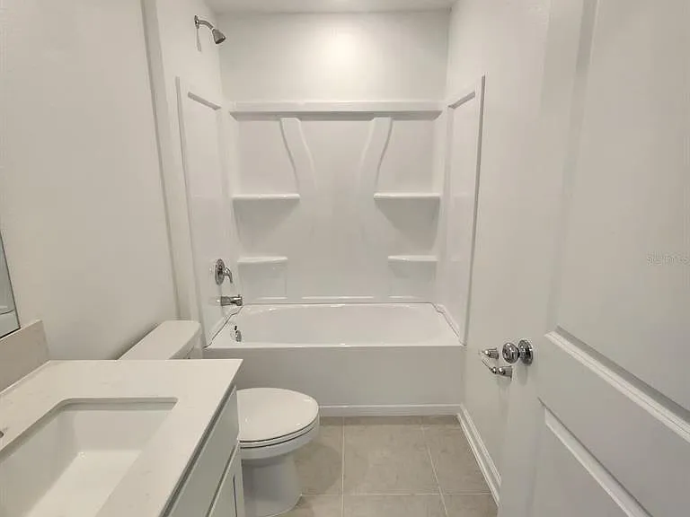 2189 Lasso Loop — Photo 12