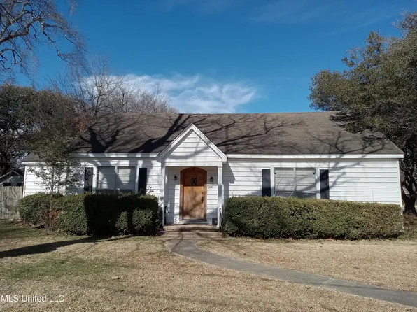 500 W Augusta St, Indianola, MS 38751