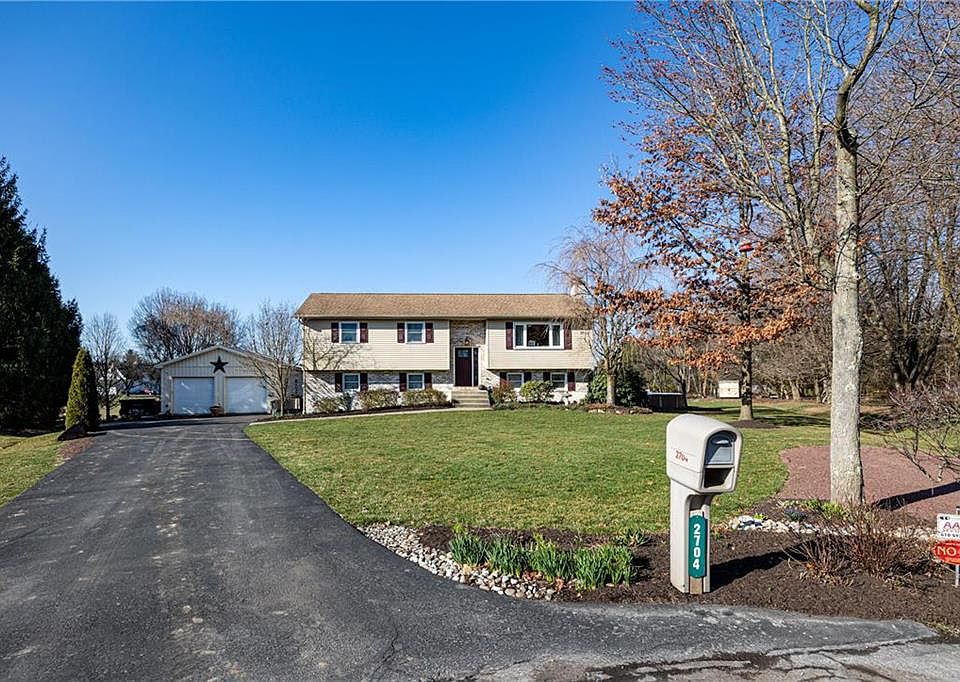 2704 Windswept Ln, Bath, PA 18014 | Zillow