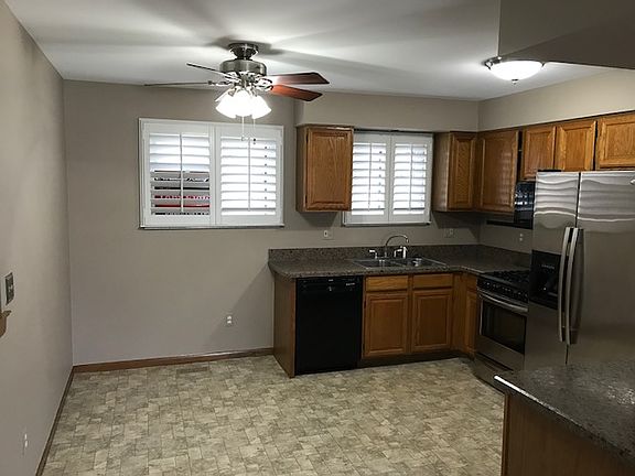 5th image of 50750 Bower Ct