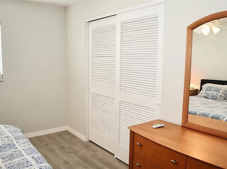 2118 Michele Dr — Photo 42