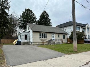 1070 Fergus Ave, Mississauga, ON