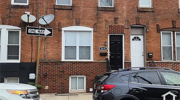 3 bed, 1500 sqft, $1,900 — Photo 2