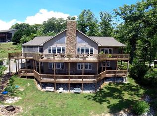 762 Lakehill Beach Estates Rd, Springville, TN 38256