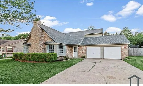 13103 Mills Bend St — Photo 2