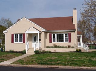 2313 Palmer Ave, Bristol, PA 19007