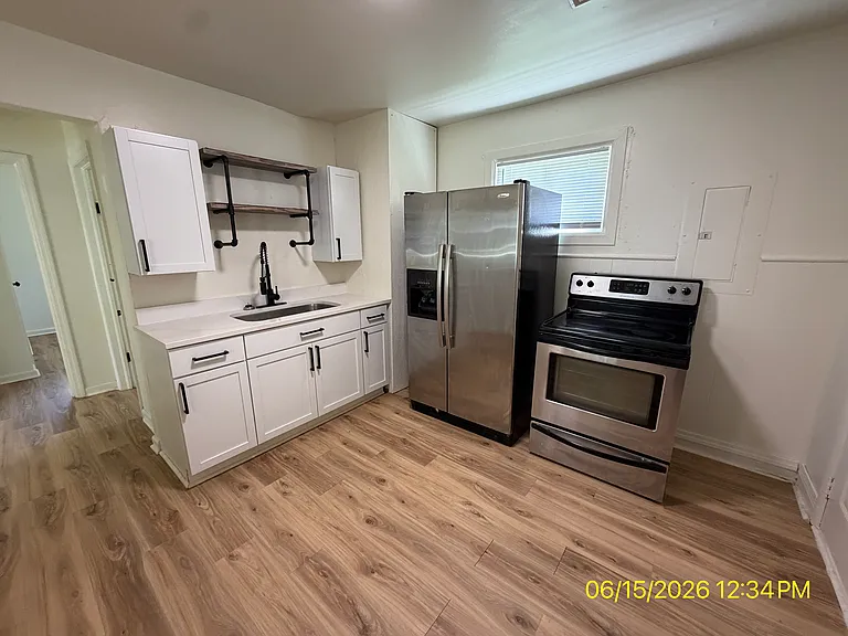 2300 N Wolfe St — Photo 3
