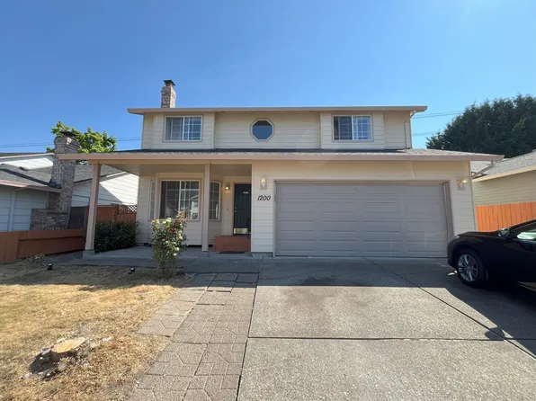 1200 SW 215th Ave, Beaverton, OR 97003