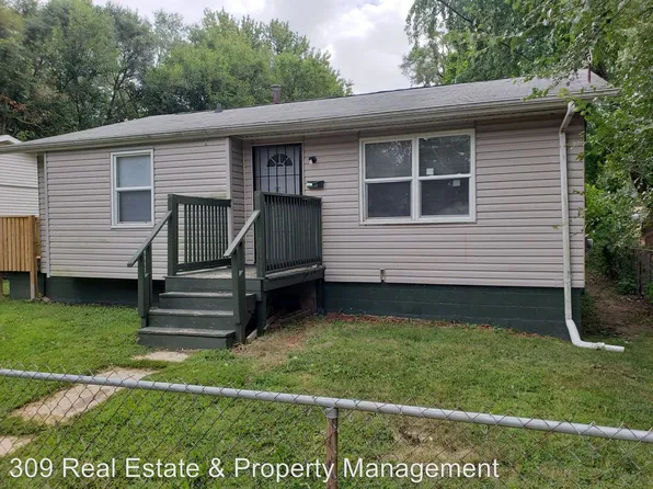 2618 W Humboldt St, Peoria, IL 61605