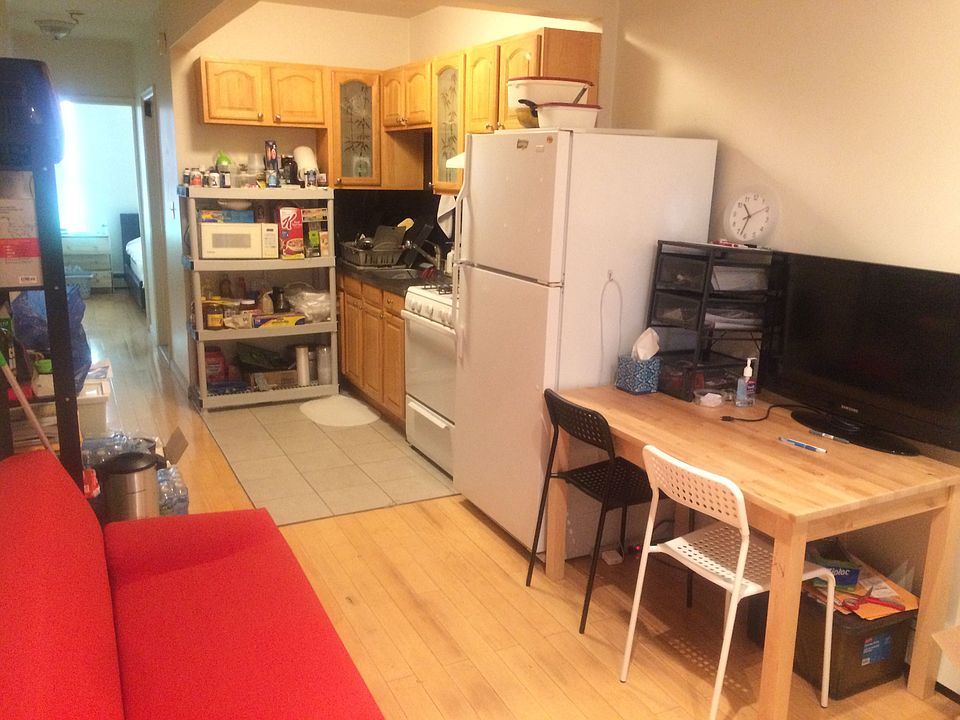 1st image of 66 Nelson St APT 1R