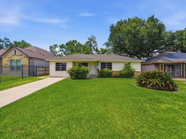7305 Yoe St, Houston, TX 77016