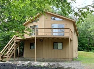 2106 Minqua Trl, Tobyhanna, PA 18466