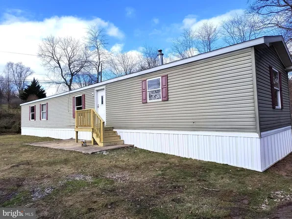 959 Pintail Dr, Newport, PA 17074