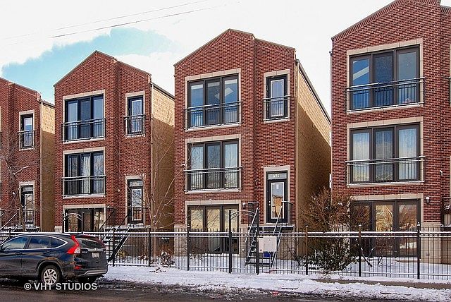 1st image of 6609 W Belmont Ave APT 3