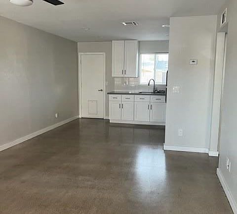 4th image of 4135 N 27th St Unit 3