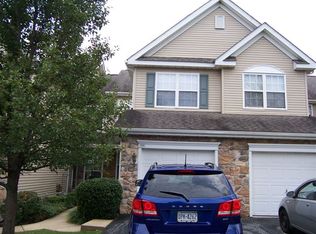206 Laurel Ct, Morgantown, PA 19543