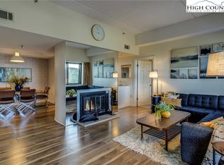303 Sugar Top Dr UNIT 2313, Sugar Mountain, NC 28604