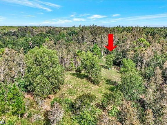 2nd image of 41601 Little Farm Rd