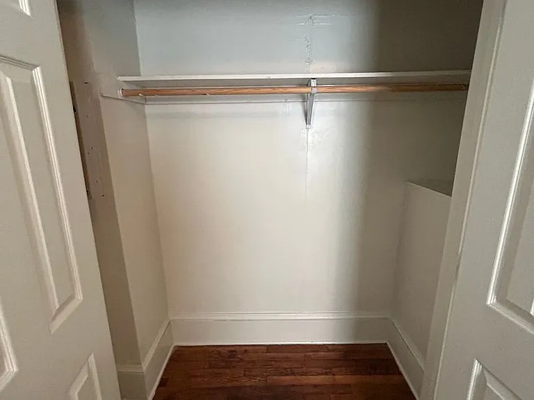 901 Sedgefield St #B — Photo 8