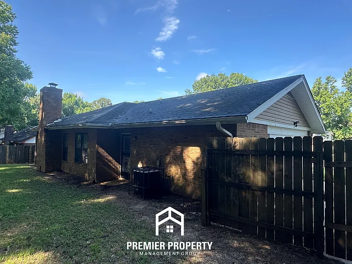 2462 Kimbark Woods Cv — Photo 22