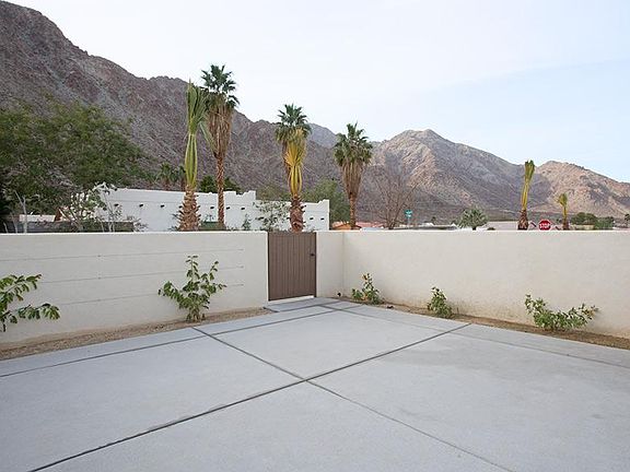3rd image of 52020 Avenida Cortez