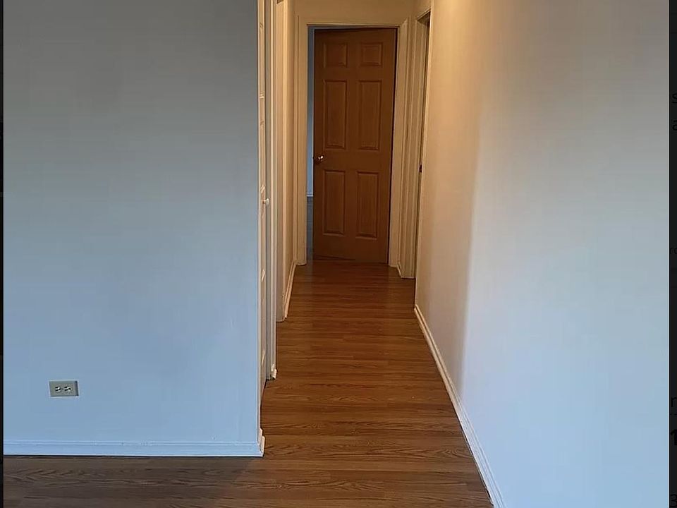 1st image of 614 Tralee Ct