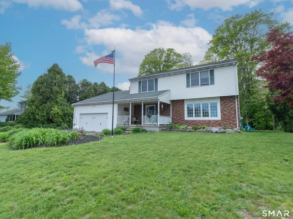 64 Kirk Road, Hamden, CT 06514